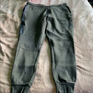 Nike tech fleece pants